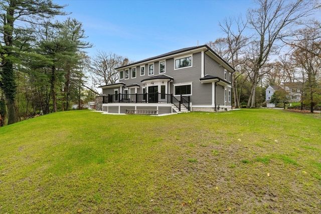 11 Skyline Drive, Wellesley, MA 02482
