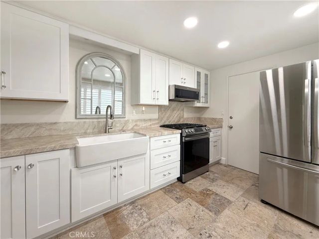 1232 Woodside Drive, Placentia, CA 92870