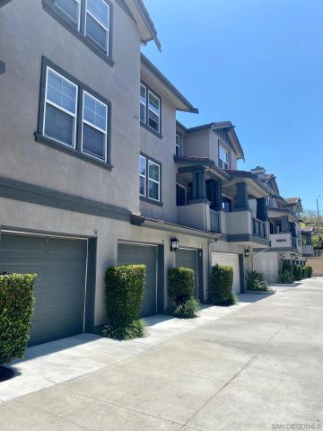 16915 Hutchins Landing 57, San Diego, CA 92127