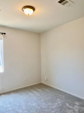 16915 Hutchins Landing 57, San Diego, CA 92127