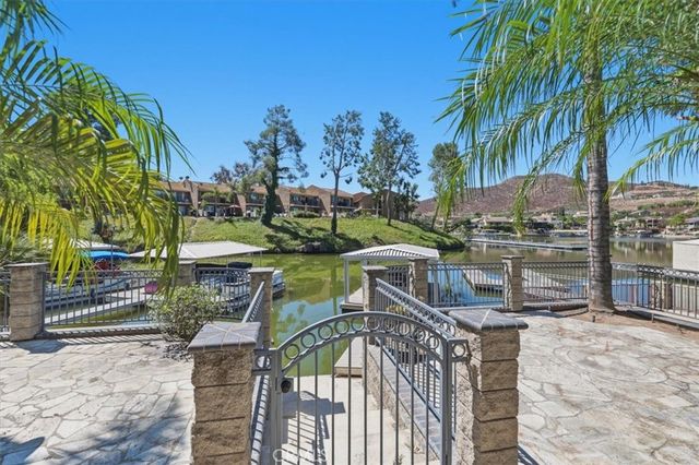 30294 Little Harbor, Canyon Lake, CA 92587