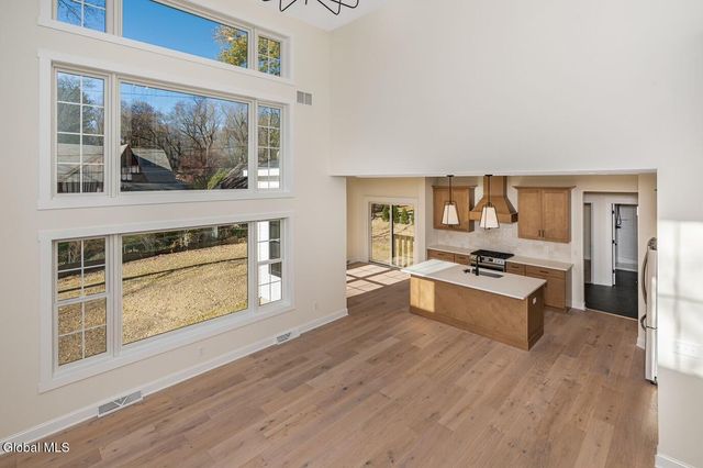 25 Teakwood Drive, Clifton Park, NY 12065