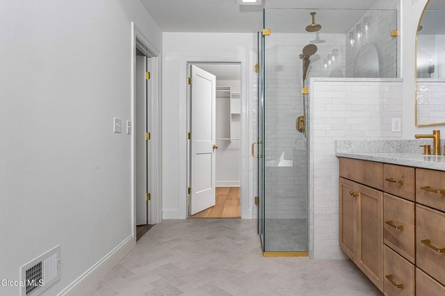 25 Teakwood Drive, Clifton Park, NY 12065