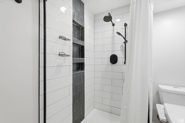 4454 S 2300 W, Roy, UT 84067