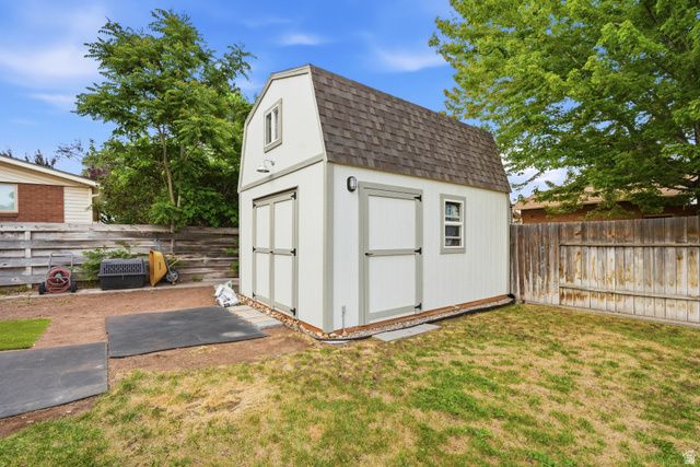 4454 S 2300 W, Roy, UT 84067