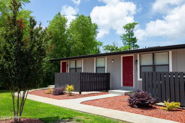 425 E 19th Street, Panama City, FL 32405