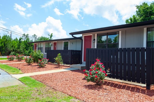 425 E 19th Street, Panama City, FL 32405