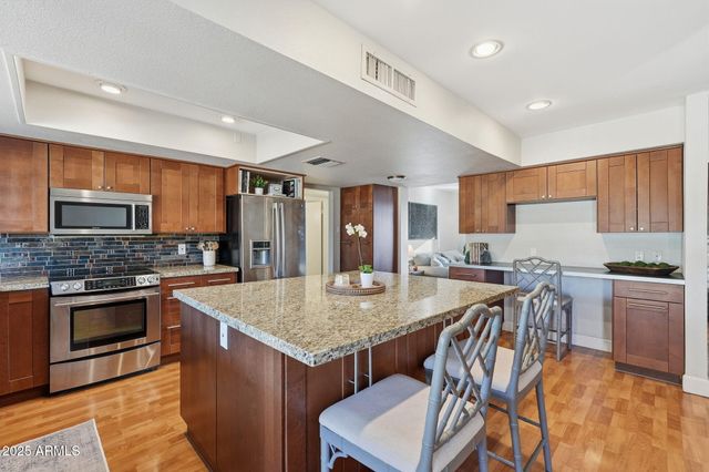 5310 E SHEENA Drive, Scottsdale, AZ 85254