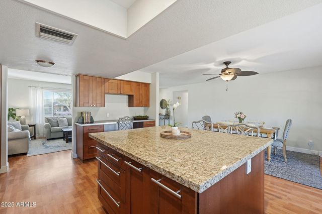 5310 E SHEENA Drive, Scottsdale, AZ 85254