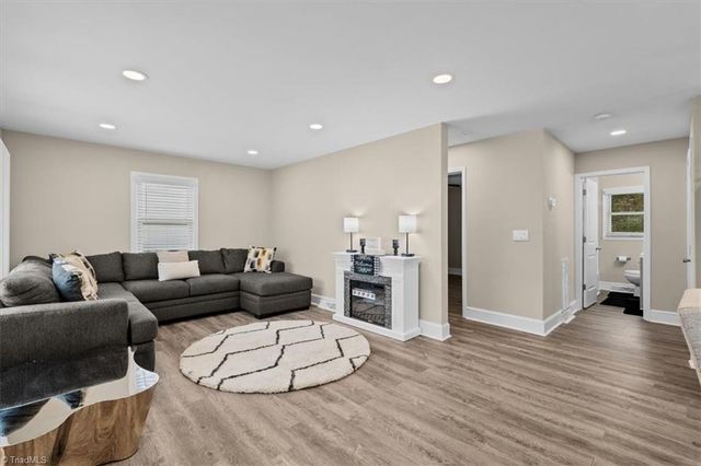 509 Woodrow Avenue, High Point, NC 27262