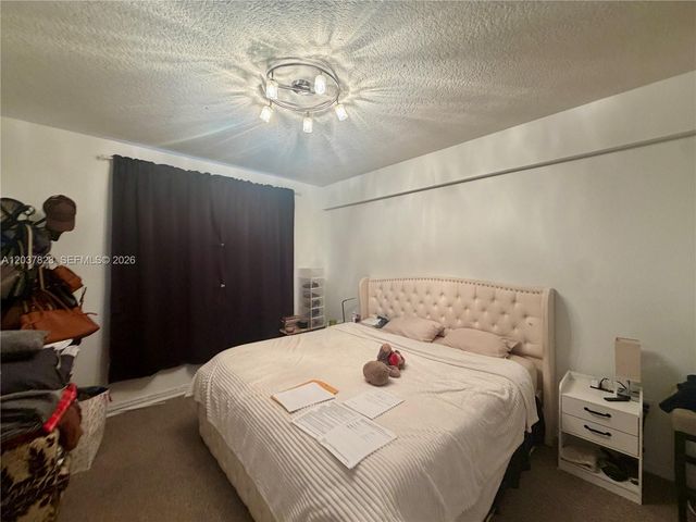 6861 SW 44th St 205, Miami, FL 33155