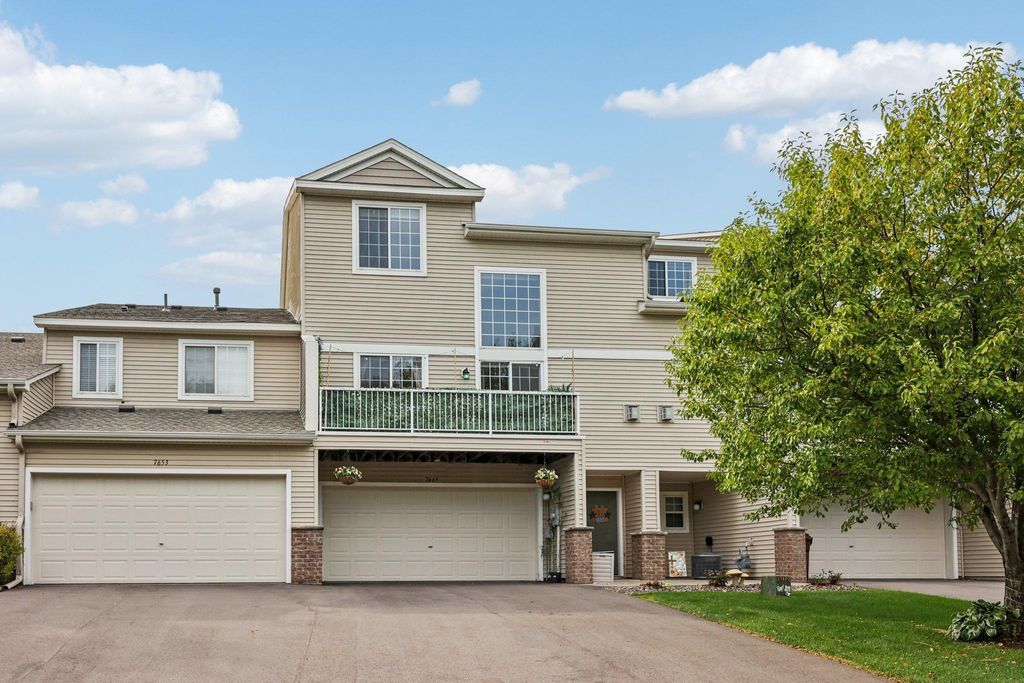 7665 Lambert Avenue NE, Otsego, MN 55301