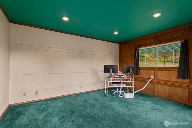 35218 SE Fish Hatchery Road, Fall City, WA 98024