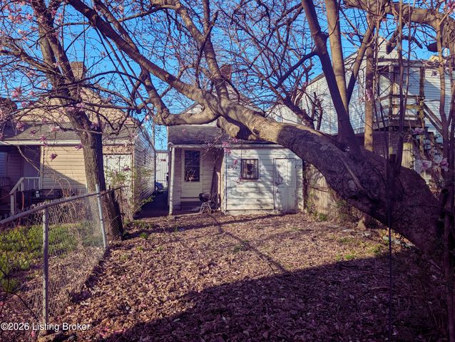 659 Mix Ave, Louisville, KY 40208