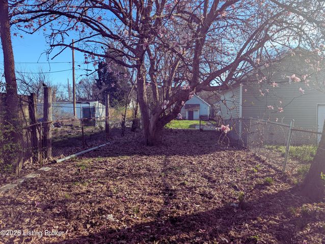 659 Mix Ave, Louisville, KY 40208