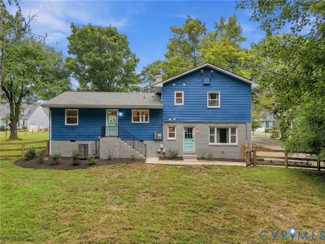713 Chapman St, Ashland, VA 23005
