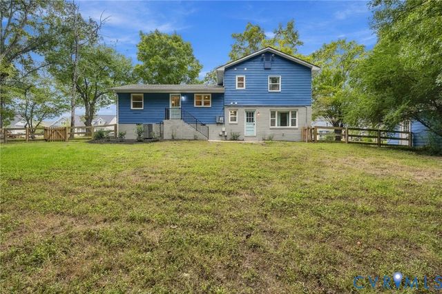 713 Chapman St, Ashland, VA 23005