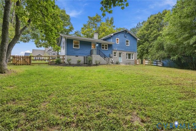 713 Chapman St, Ashland, VA 23005