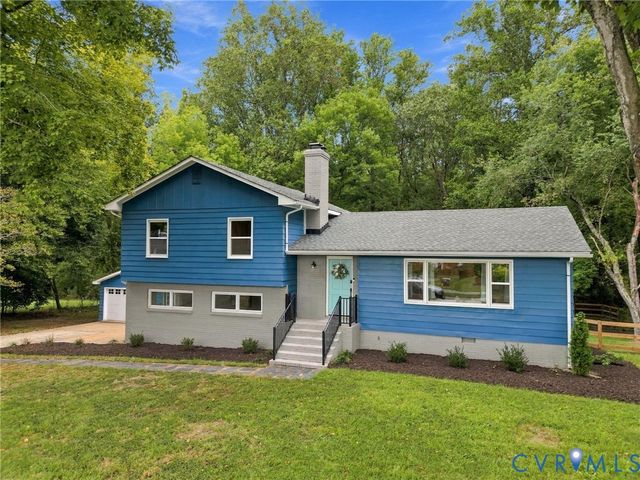 713 Chapman St, Ashland, VA 23005