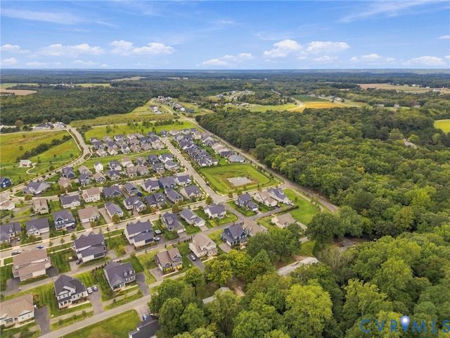 713 Chapman St, Ashland, VA 23005