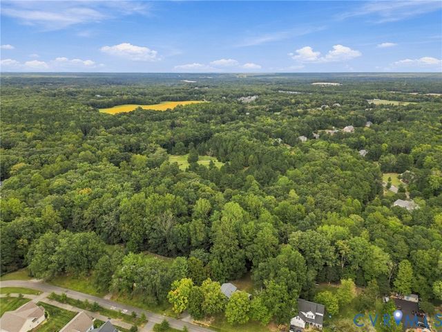 713 Chapman St, Ashland, VA 23005