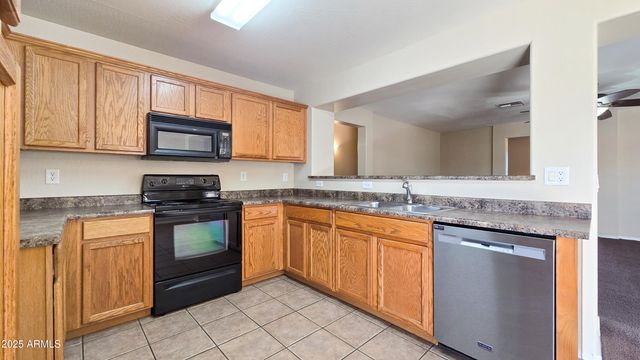25039 W DOVE Trail, Buckeye, AZ 85326