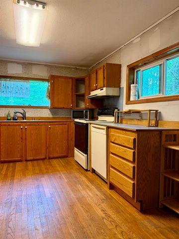 834 WOODCREST COURT, Fairbanks, AK 99712