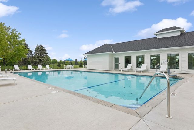 1476 Palmer Drive N, Lake Elmo, MN 55042