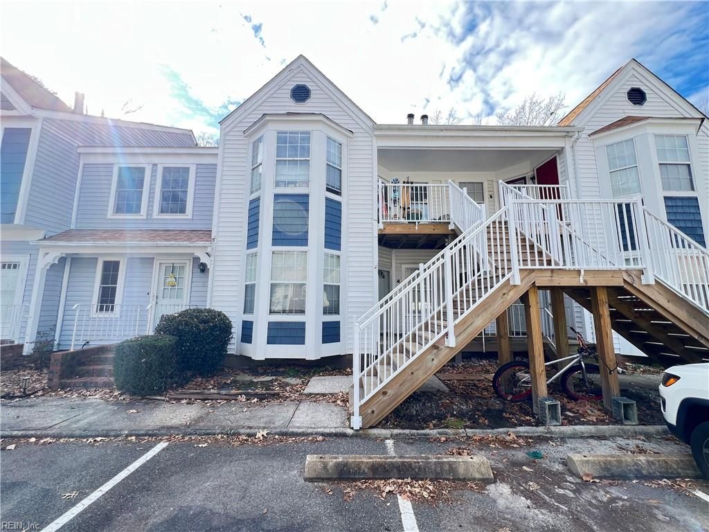 438 Lester Rd Apt 4, Newport News, VA 23601