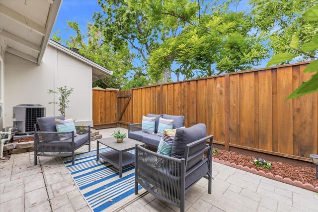 10893 Northfield Square, Cupertino, CA 95014