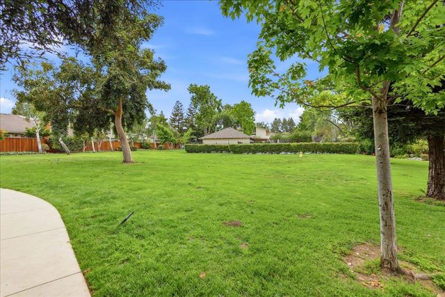 10893 Northfield Square, Cupertino, CA 95014