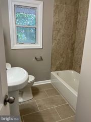 5112 72ND PL, Hyattsville, MD 20784