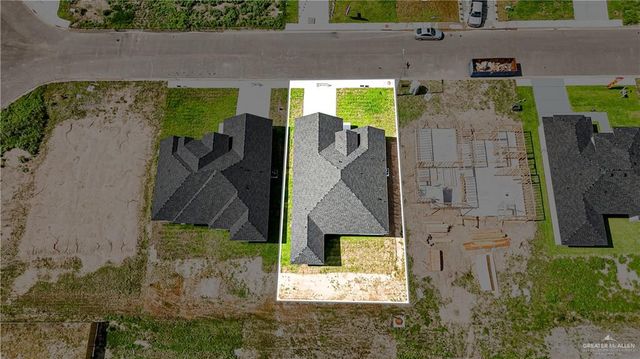 806 Beanka Drive, La Feria, TX 78559