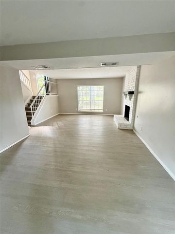 3403 Meadowview Dr, Missouri City, TX 77359