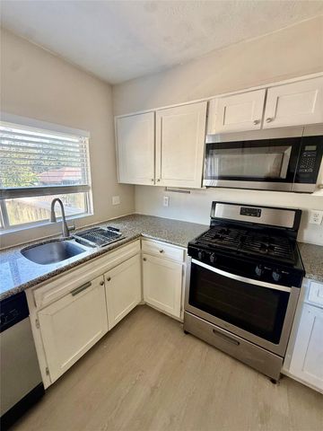 3403 Meadowview Dr, Missouri City, TX 77359