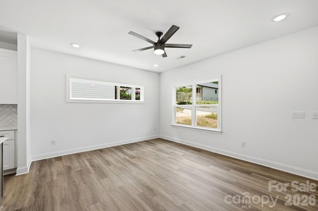 116 7th Avenue SE, Hickory, NC 28602