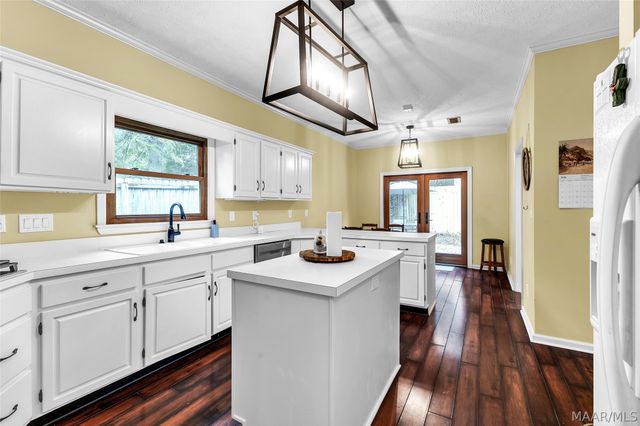 1400 MIDLANE Court, Montgomery, AL 36106