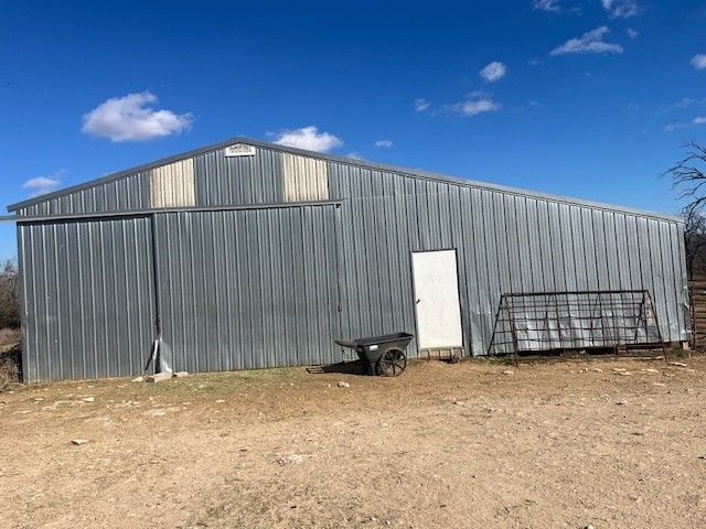 1705B County Road 122, Hico, TX 76457