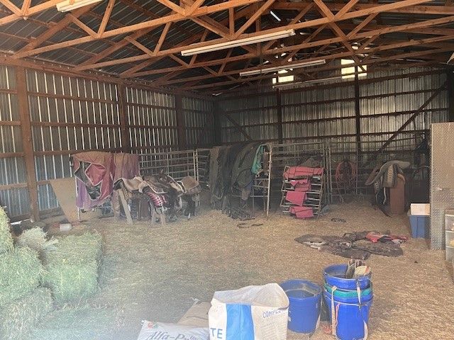 1705B County Road 122, Hico, TX 76457