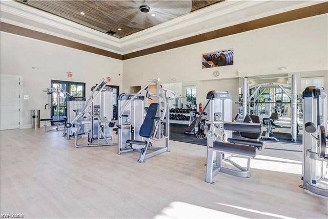 9170 Woodhurst DR, Naples, FL 34120