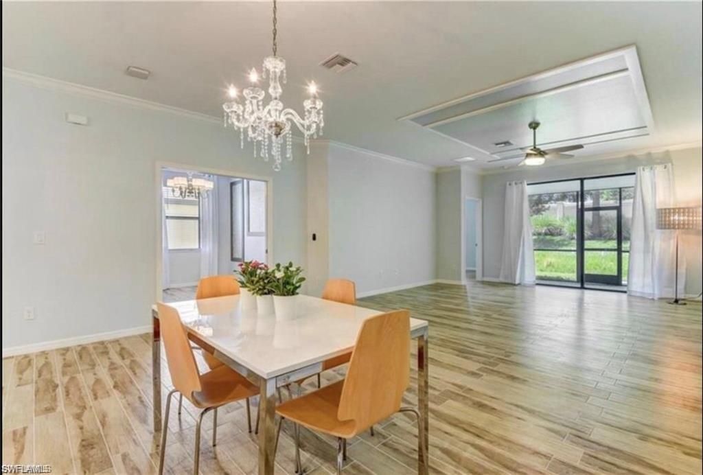 9170 Woodhurst DR, Naples, FL 34120