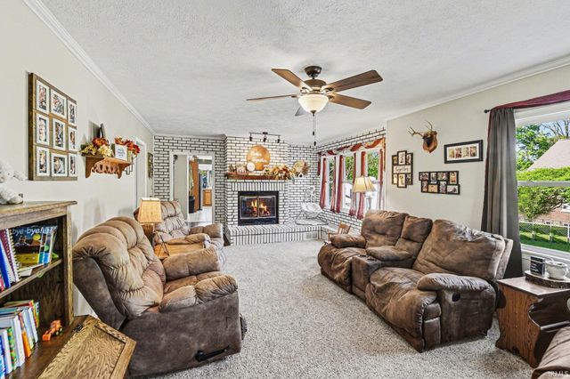 28180 Pennsylvania Avenue, Elkhart, IN 46516