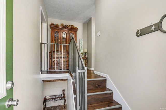 28180 Pennsylvania Avenue, Elkhart, IN 46516