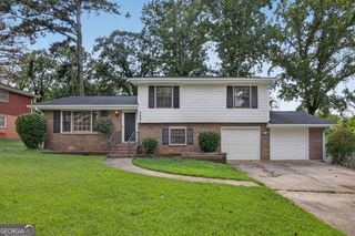 6997 Vesta Brook Drive, Morrow, GA 30260