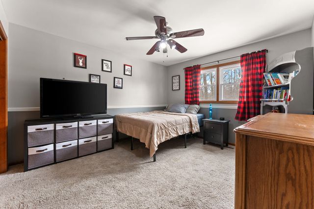 292 Streamwood Drive, Valparaiso, IN 46383