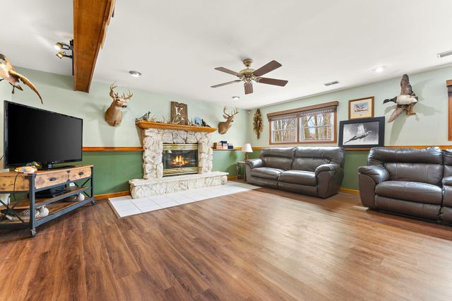 292 Streamwood Drive, Valparaiso, IN 46383