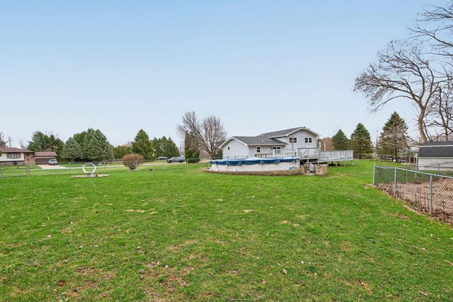 292 Streamwood Drive, Valparaiso, IN 46383