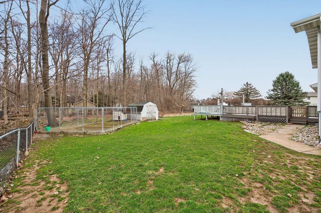 292 Streamwood Drive, Valparaiso, IN 46383