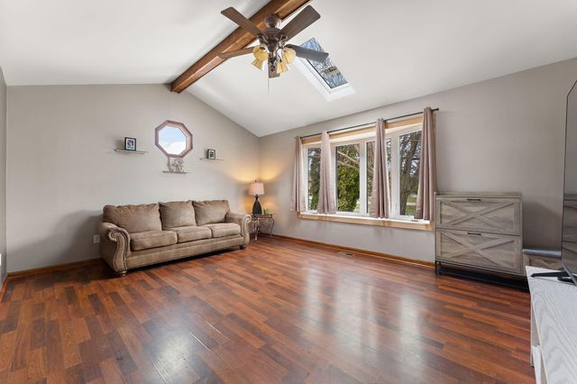 292 Streamwood Drive, Valparaiso, IN 46383