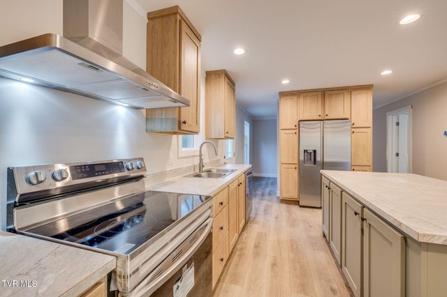 864 Bell Ridge Road, Kingsport, TN 37660